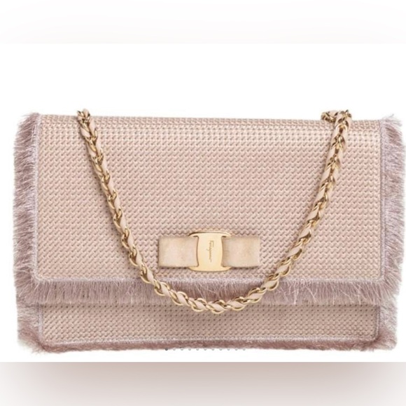 Ferragamo - Picture 1 of 7